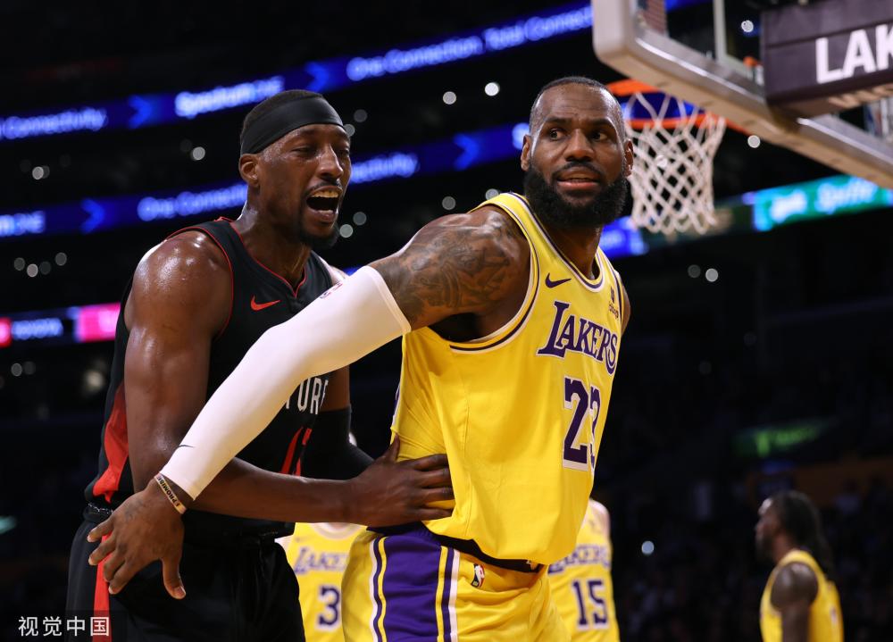 赛中对峙 赛中对峙